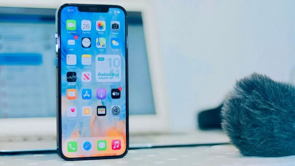 In a Pickle with Your iPhone Screen? Here’s Your Nearest Repair Solution