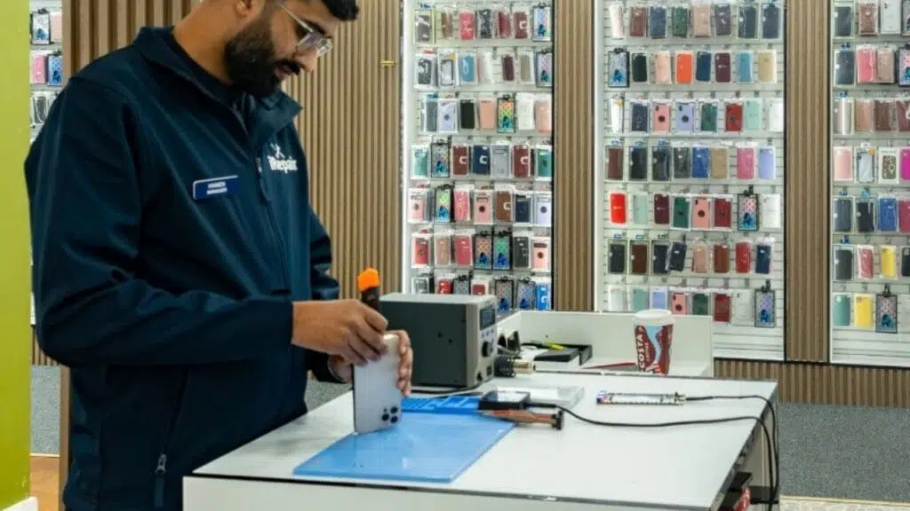 How Much to Fix a Screen? iRepair vs. Competitors